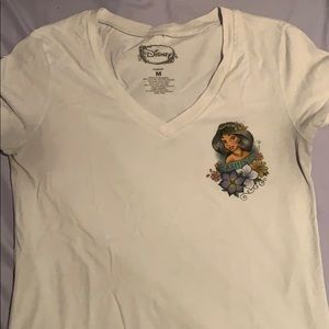 Disney Jasmine Aladdin short sleeve v-neck